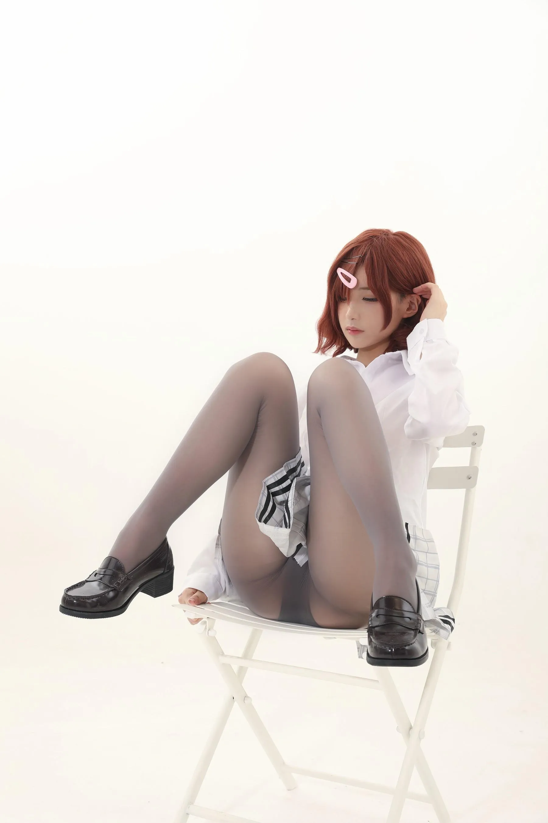 幼愛youmeko – NO.01 樋口円香灰丝 [26P]插图2